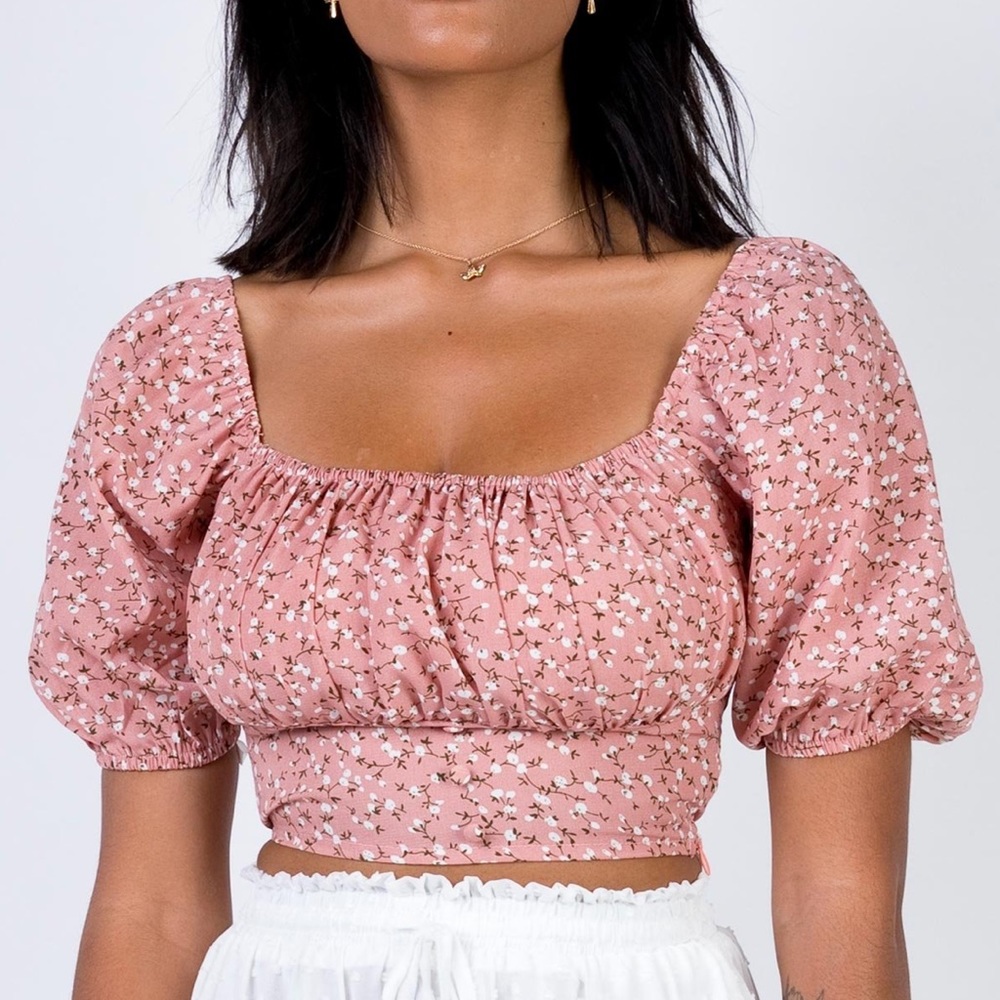 Floral Puff Sleeve Crop Top